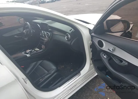 2015 Mercedes-Benz C 300 Sport из США, поврежденный, VIN 55SWF4JB0FU046159